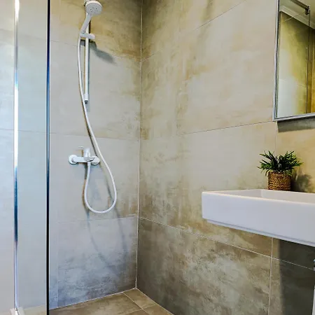 балкан тауър луксъри ливинг пентхаус 11'1 *