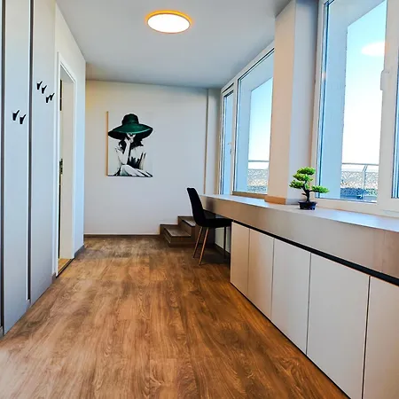 балкан тауър луксъри ливинг пентхаус 11'1 * Gabrovo